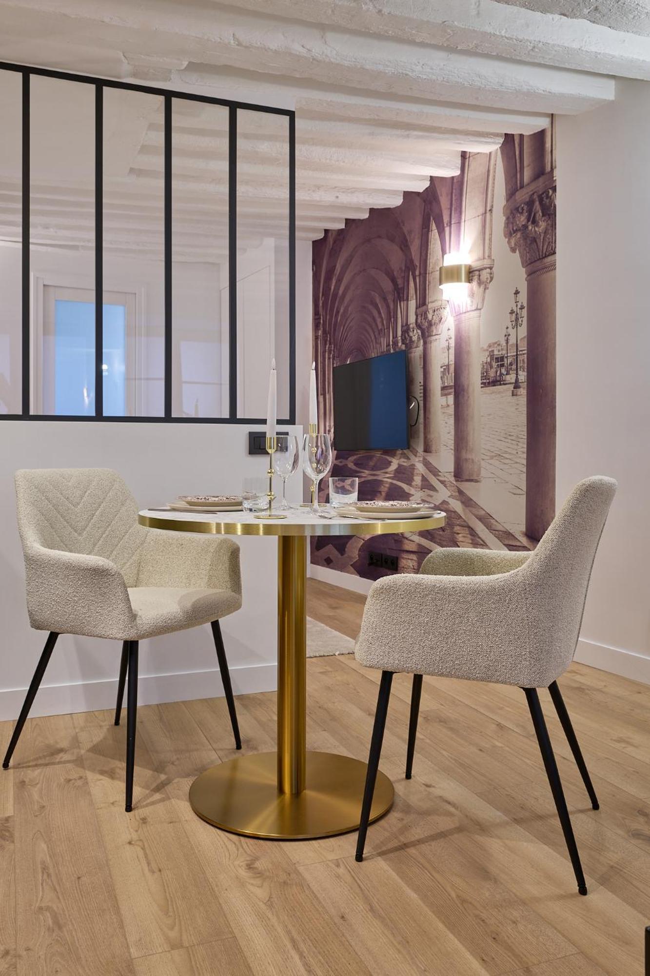 Appartement 30M2 Cosy A 5 Min A Pied Du Musee Du Louvre París Exterior foto